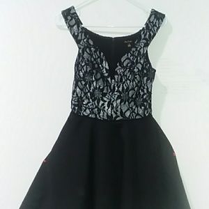 Prom / Homecoming Dress